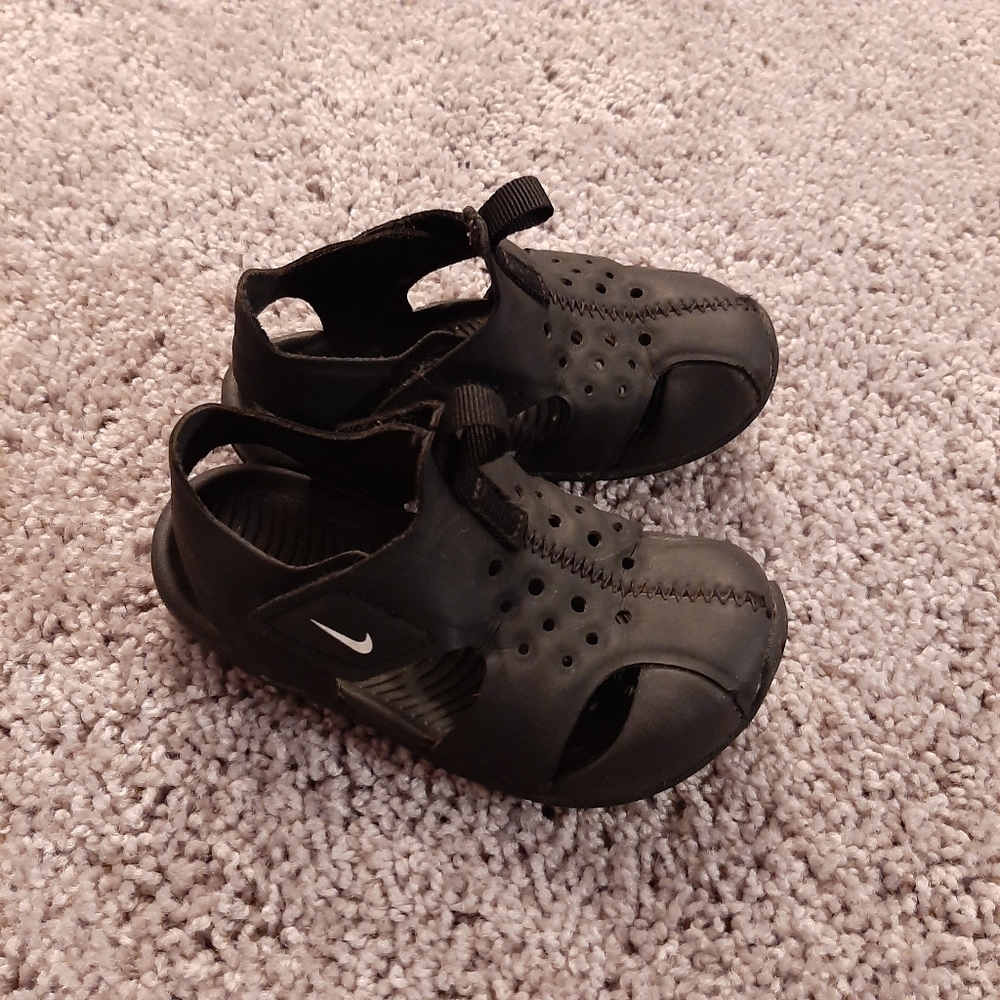 Nike sandals